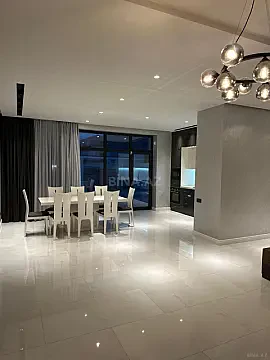 Kirayə verilir 4 otaqlı həyət evi 200 m²