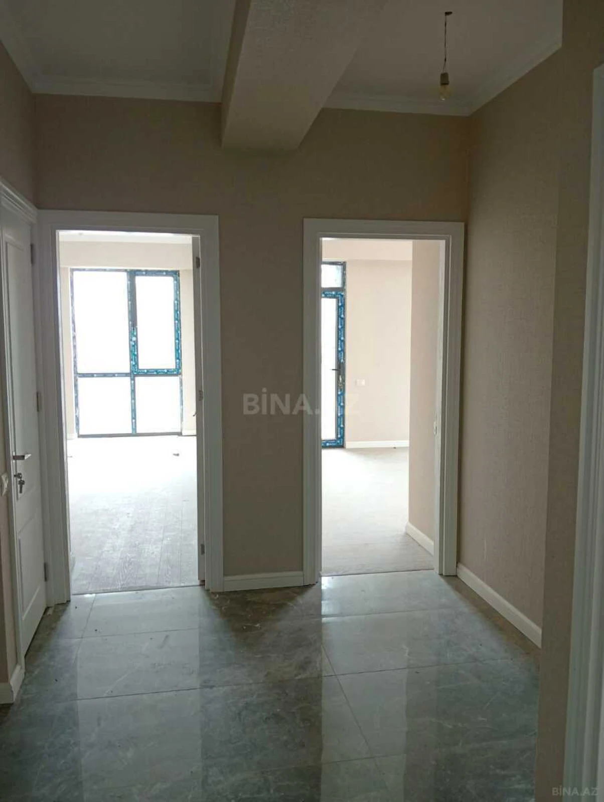 Satılır 3 otaqlı mənzil 99.7 m²