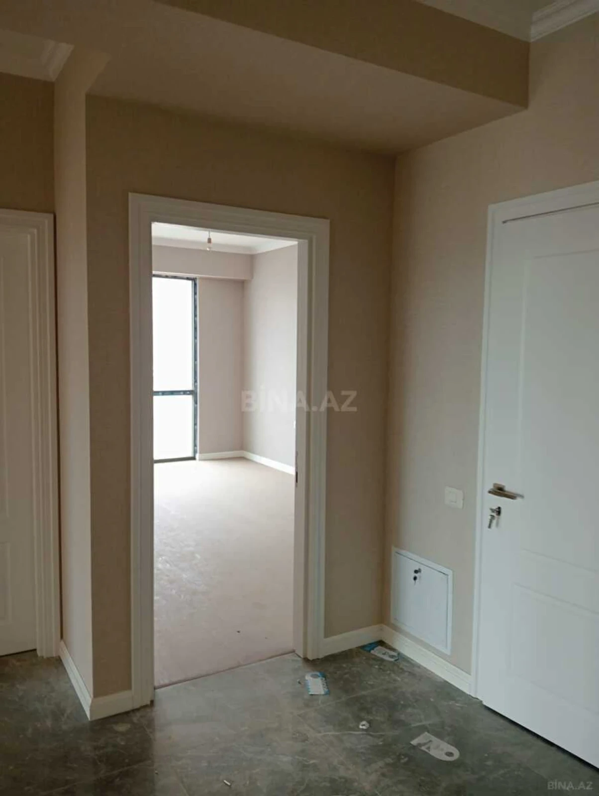 Satılır 3 otaqlı mənzil 99.7 m²