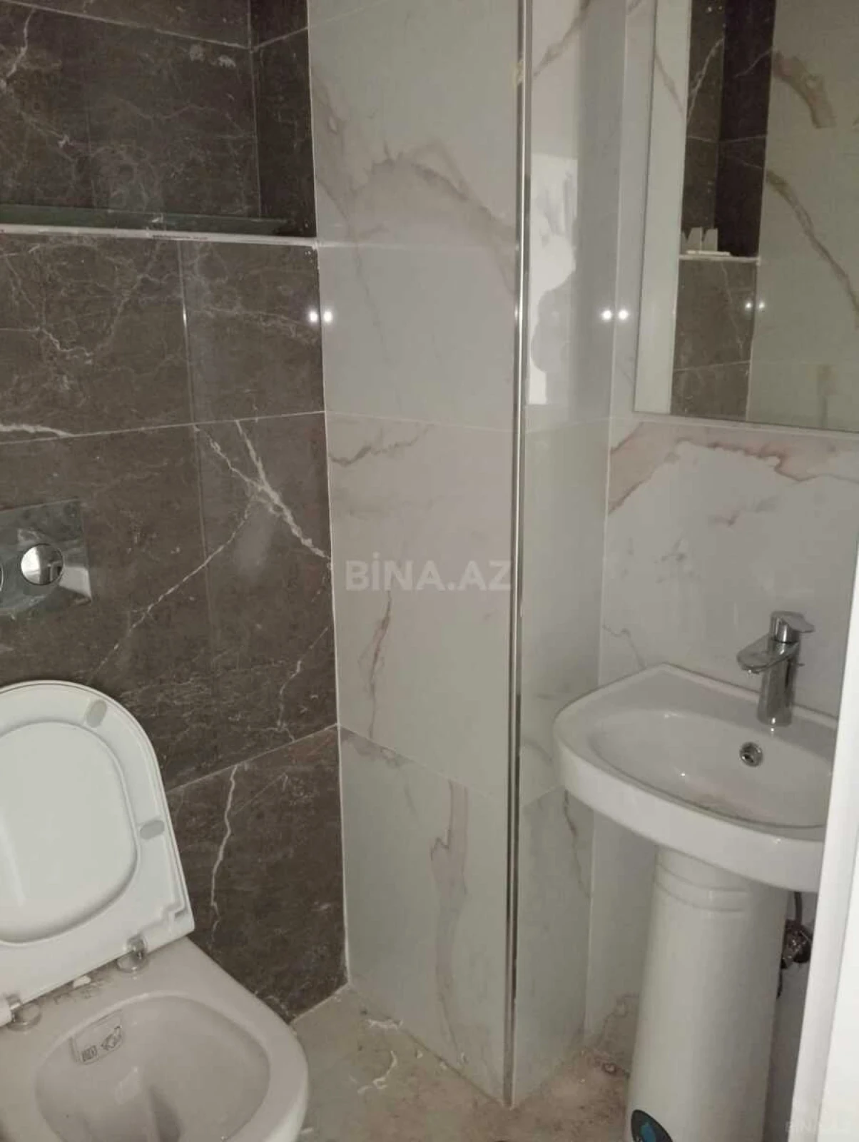 Satılır 3 otaqlı mənzil 99.7 m²