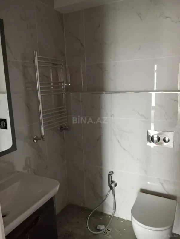 Satılır 3 otaqlı mənzil 99.7 m²
