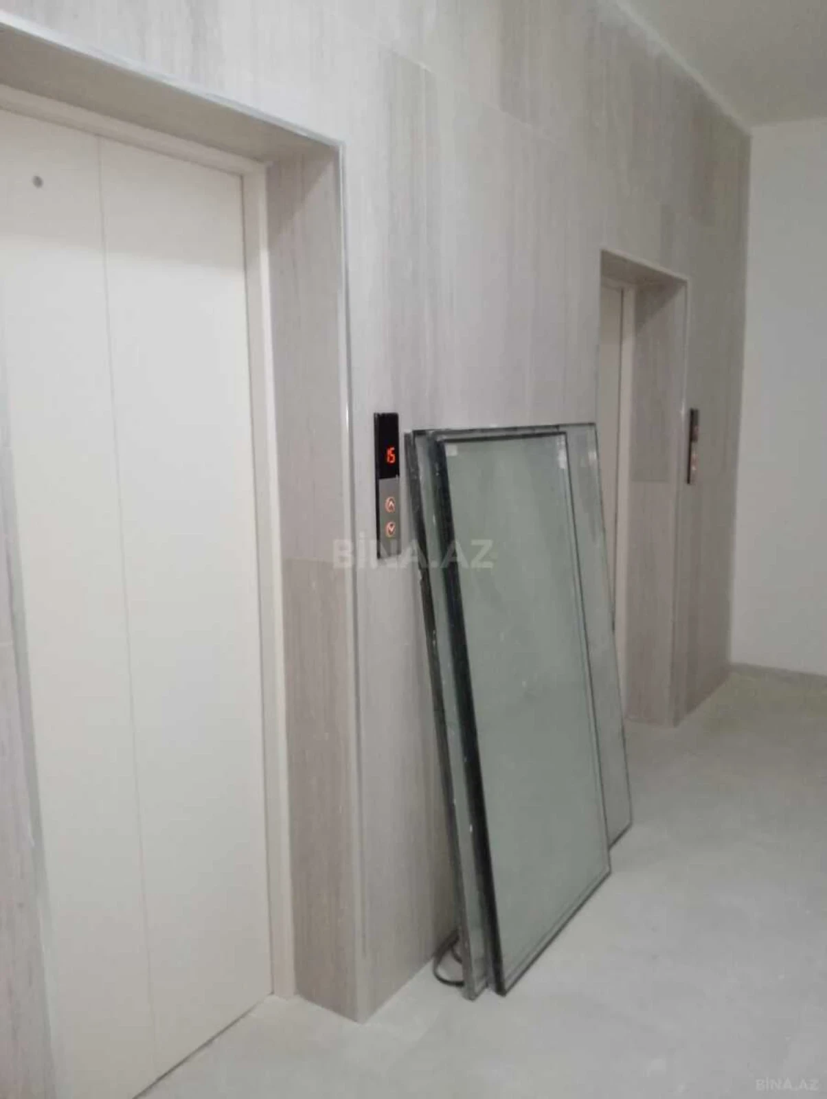 Satılır 3 otaqlı mənzil 99.7 m²