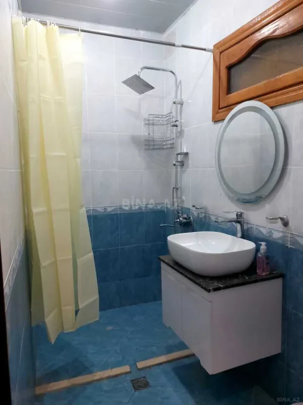 Kirayə verilir 2 otaqlı mənzil 65 m²