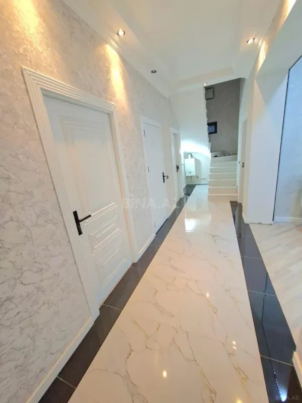 Kirayə verilir 4 otaqlı həyət evi 200 m²