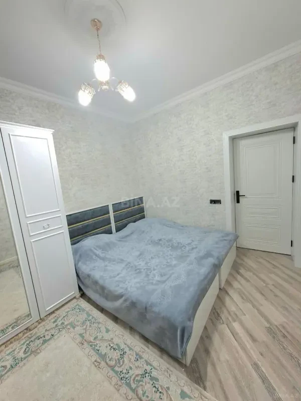 Kirayə verilir 4 otaqlı həyət evi 200 m²