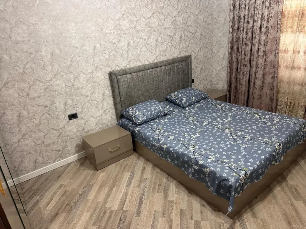 Kirayə verilir 4 otaqlı həyət evi 200 m²