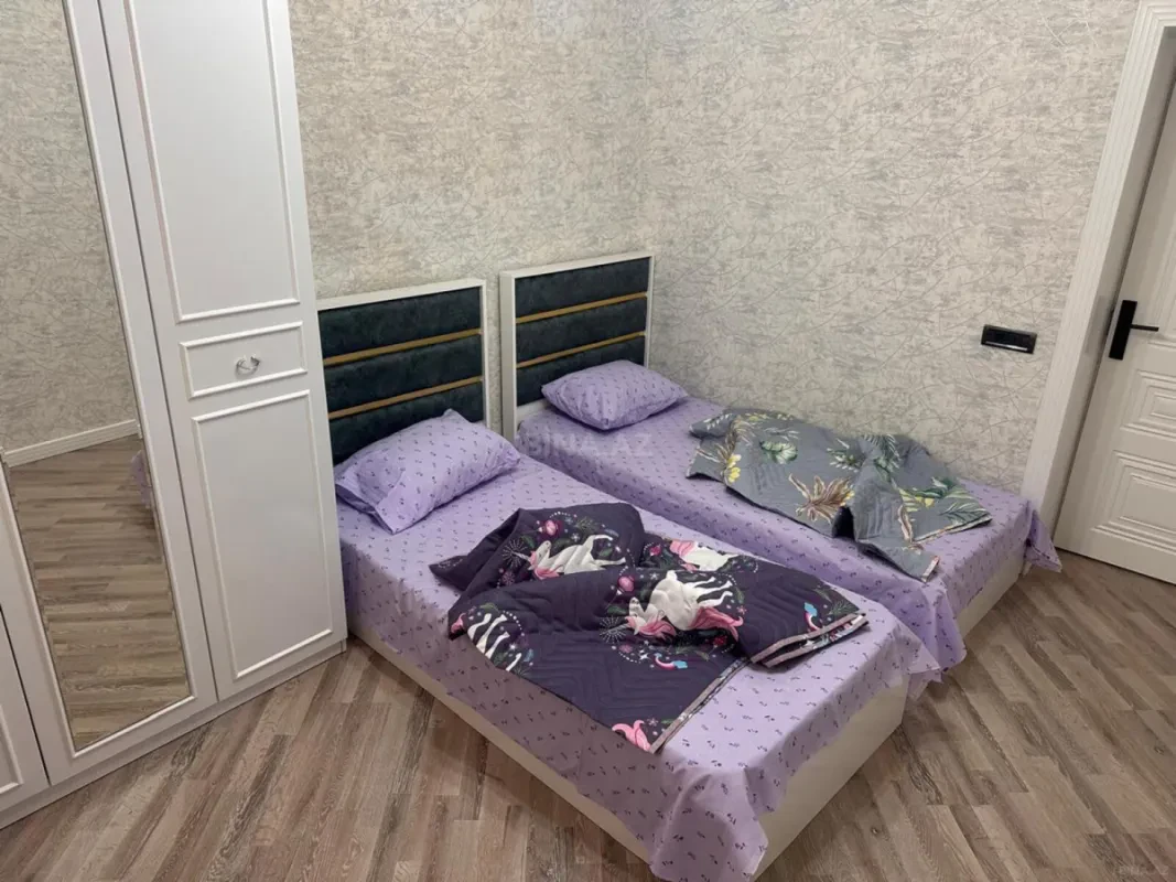Kirayə verilir 4 otaqlı həyət evi 200 m²