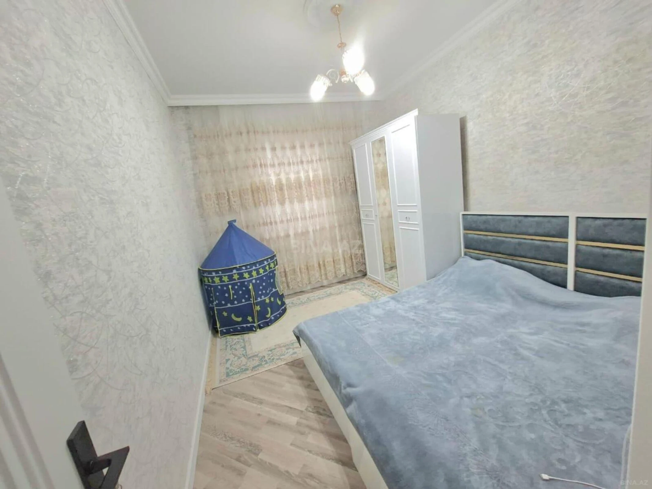 Kirayə verilir 4 otaqlı həyət evi 200 m²