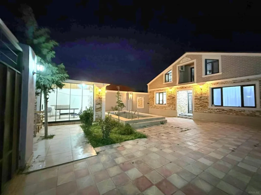 Kirayə verilir 4 otaqlı həyət evi 200 m²