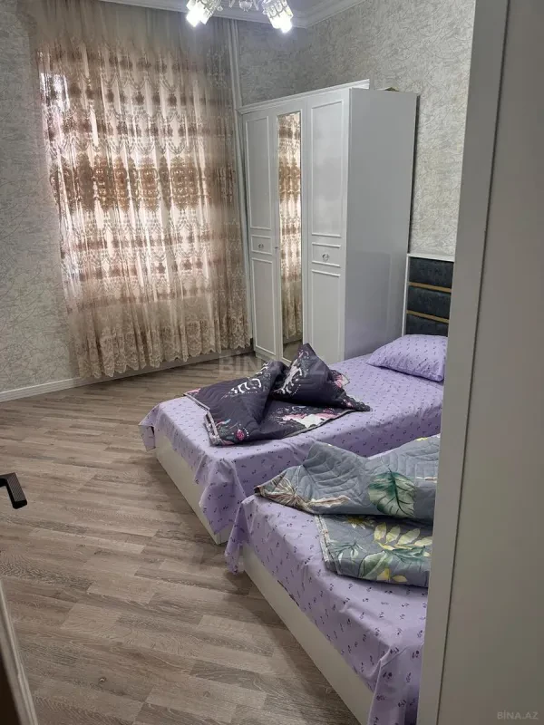 Kirayə verilir 4 otaqlı həyət evi 200 m²