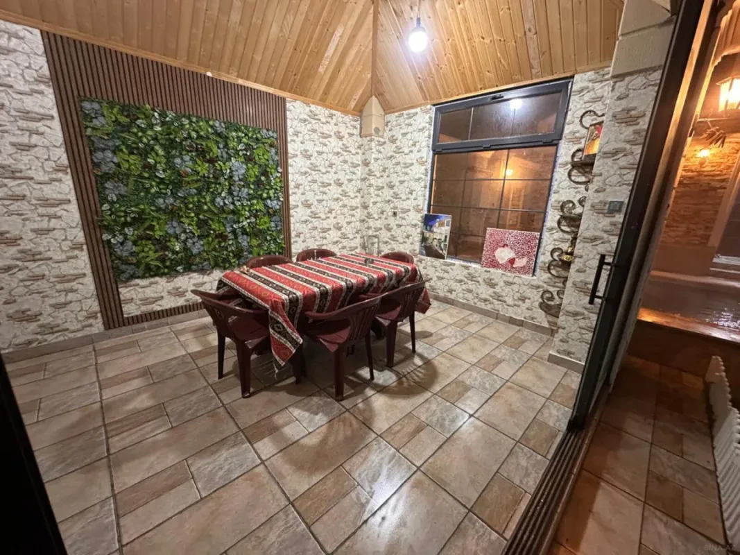 Kirayə verilir 4 otaqlı həyət evi 200 m²
