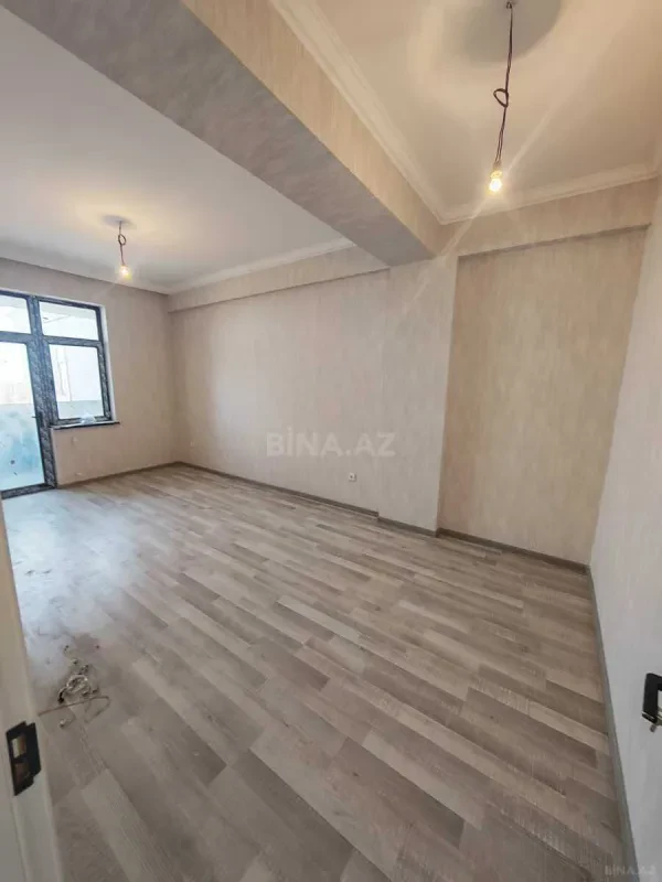 Satılır 2 otaqlı mənzil 88 m²