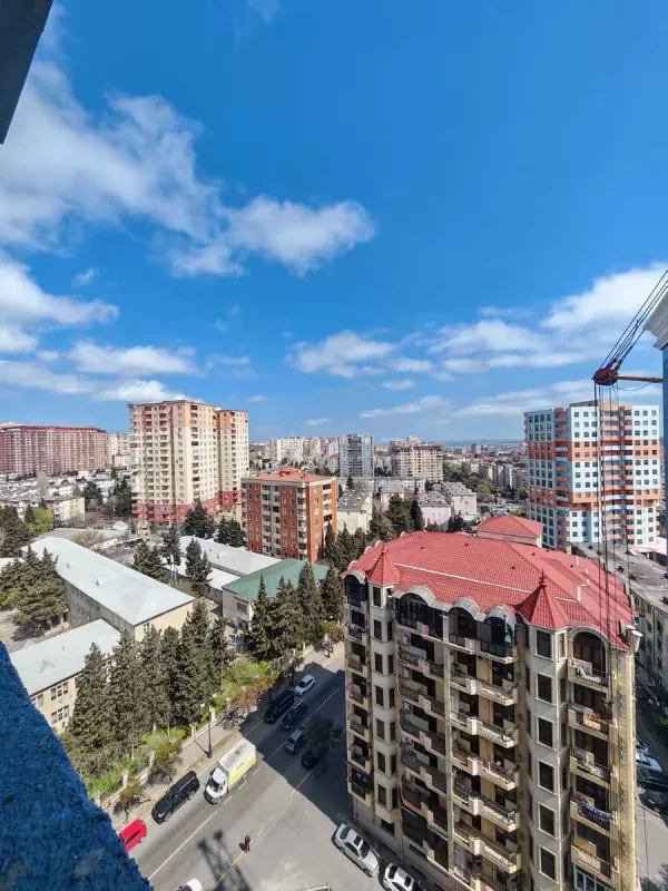 Satılır 2 otaqlı mənzil 88 m²