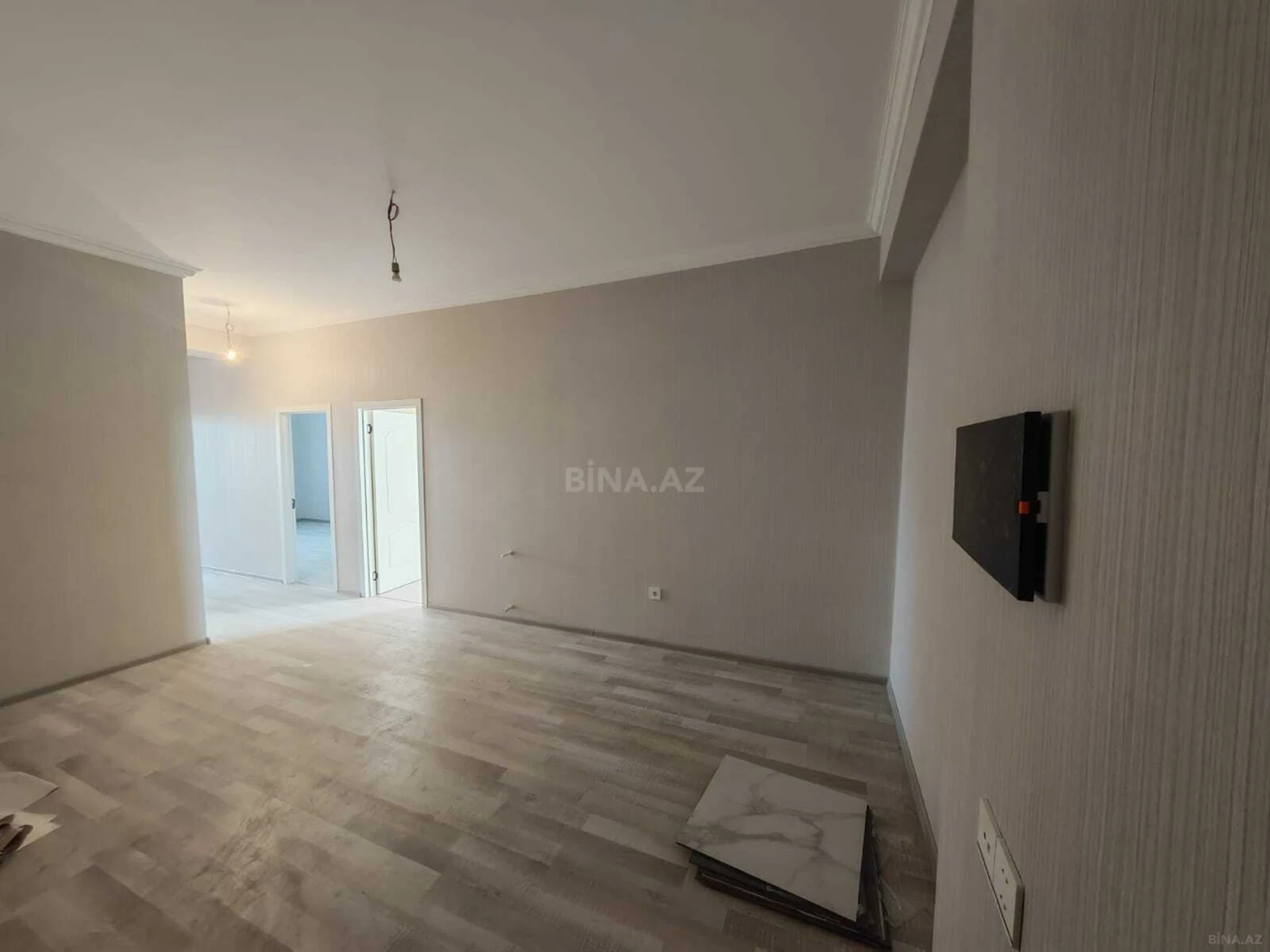 Satılır 2 otaqlı mənzil 88 m²
