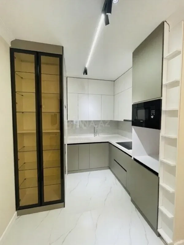 Kirayə verilir 2 otaqlı mənzil 70 m²