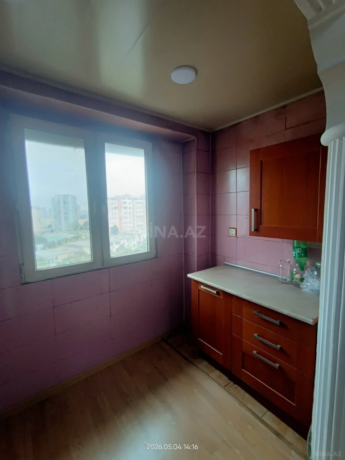 Kirayə verilir 4 otaqlı mənzil 105 m²