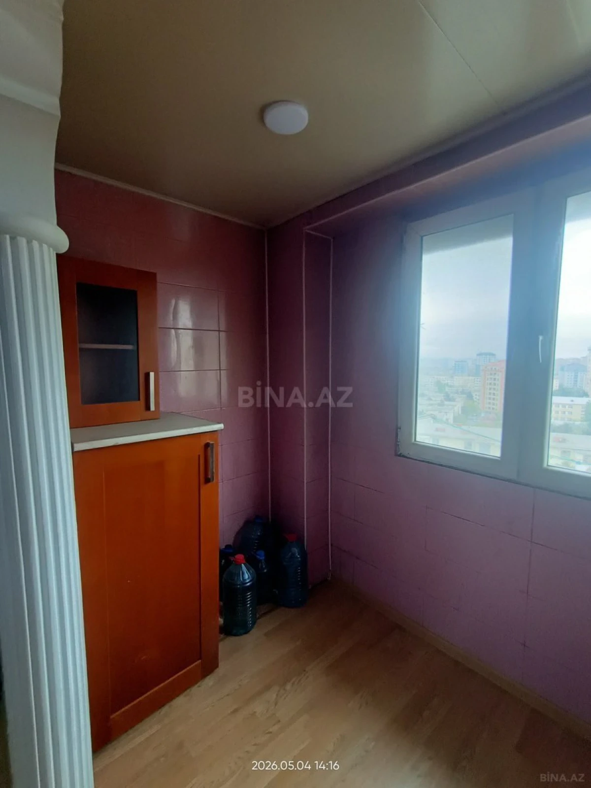 Kirayə verilir 4 otaqlı mənzil 105 m²
