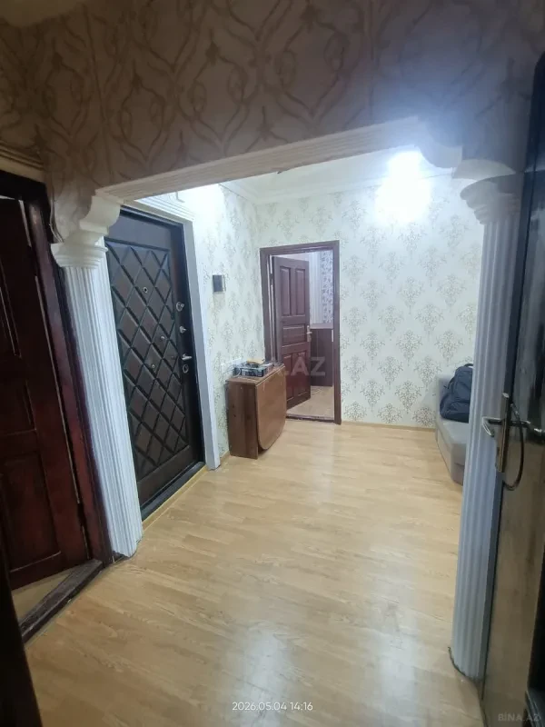 Kirayə verilir 4 otaqlı mənzil 105 m²