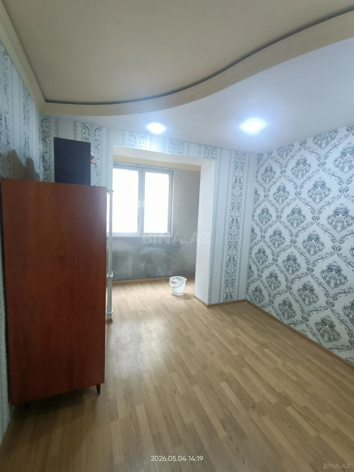 Kirayə verilir 4 otaqlı mənzil 105 m²