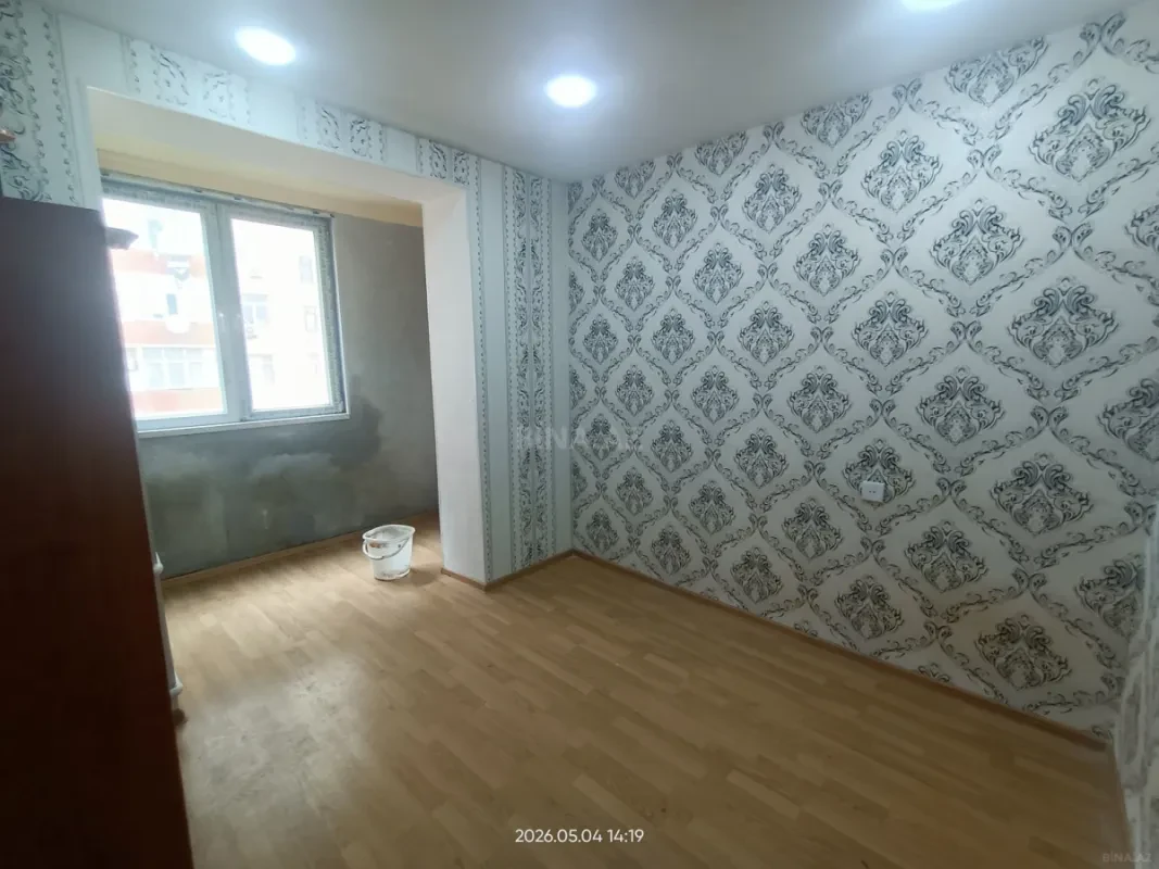 Kirayə verilir 4 otaqlı mənzil 105 m²