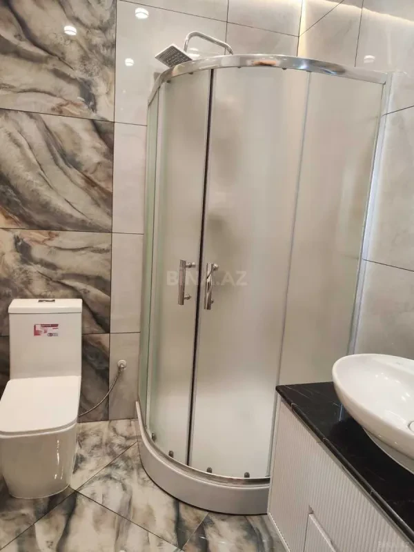 Kirayə verilir 3 otaqlı mənzil 65 m²