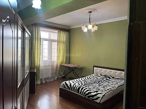 Satılır 2 otaqlı mənzil 70 m²