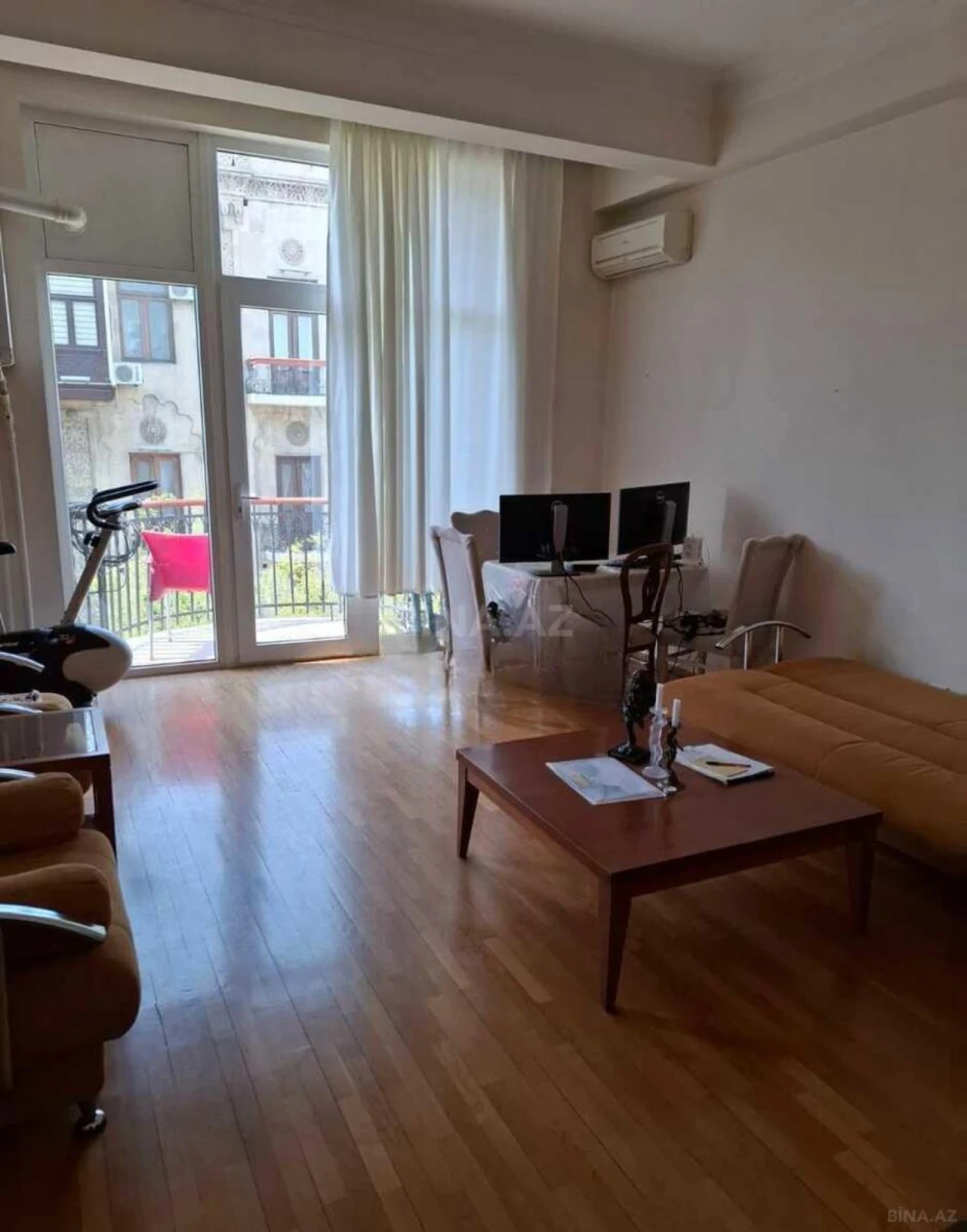 Kirayə verilir 2 otaqlı mənzil 70 m²