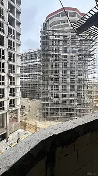 Satılır 2 otaqlı mənzil 61 m²