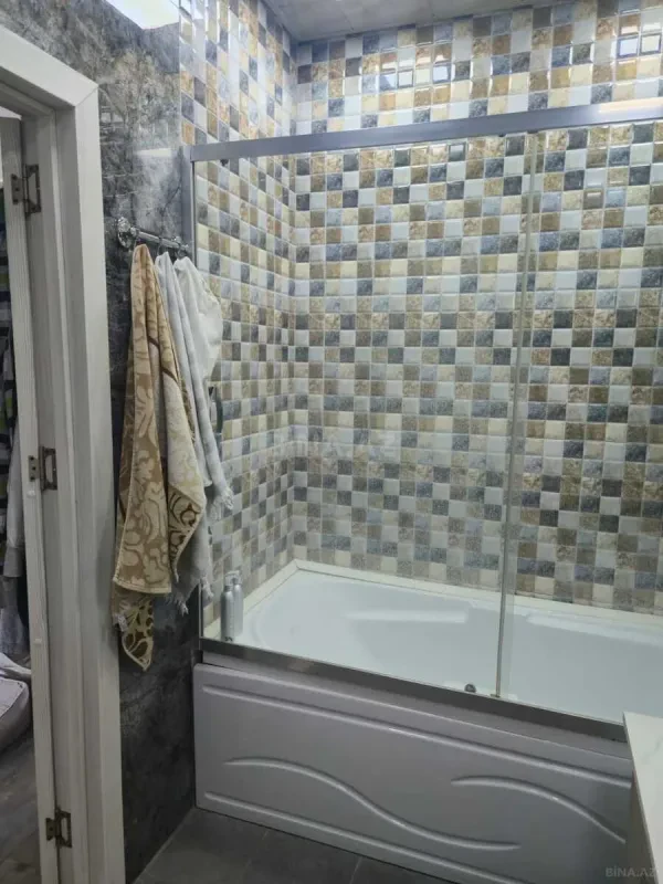 Satılır 2 otaqlı mənzil 68 m²