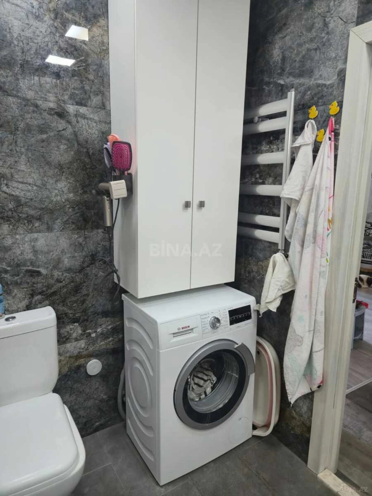 Satılır 2 otaqlı mənzil 68 m²