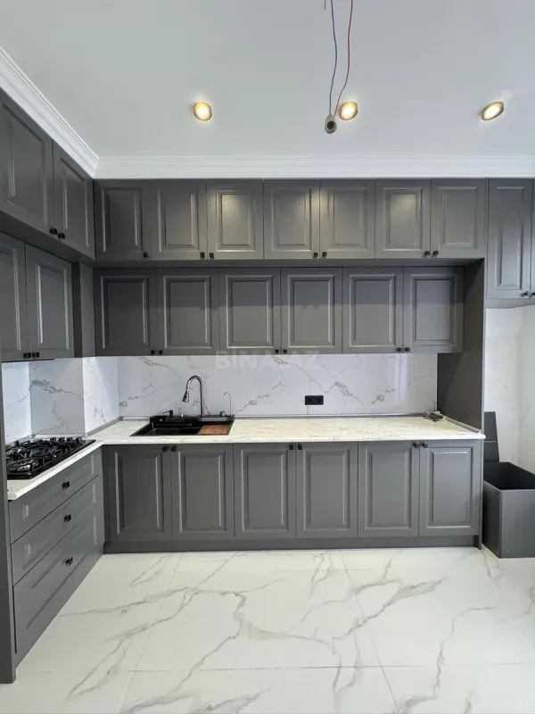 Satılır 2 otaqlı mənzil 80 m²
