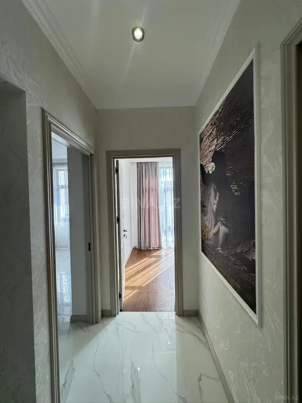 Satılır 2 otaqlı mənzil 80 m²