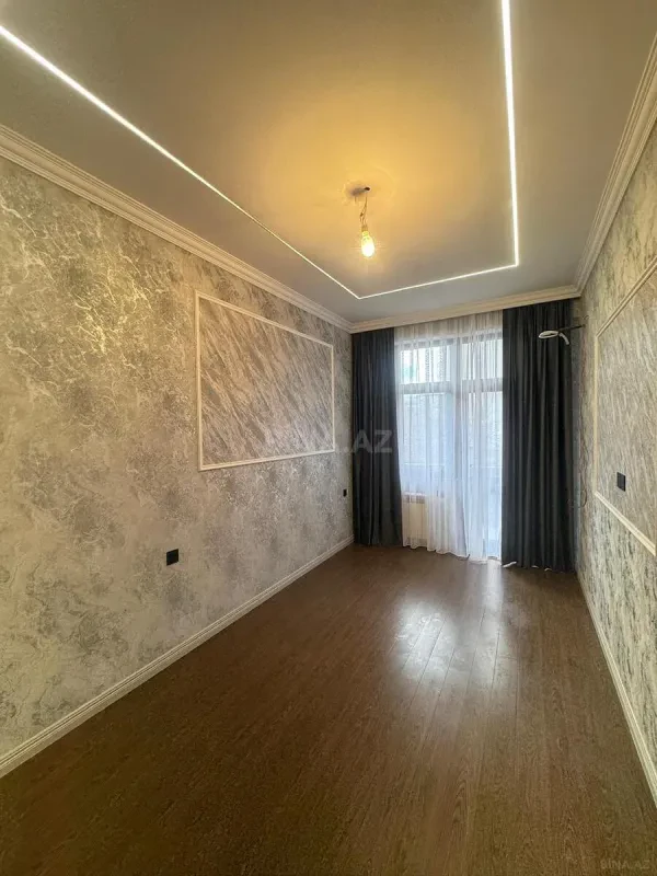 Satılır 2 otaqlı mənzil 80 m²