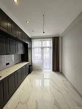 Satılır 2 otaqlı mənzil 80 m²