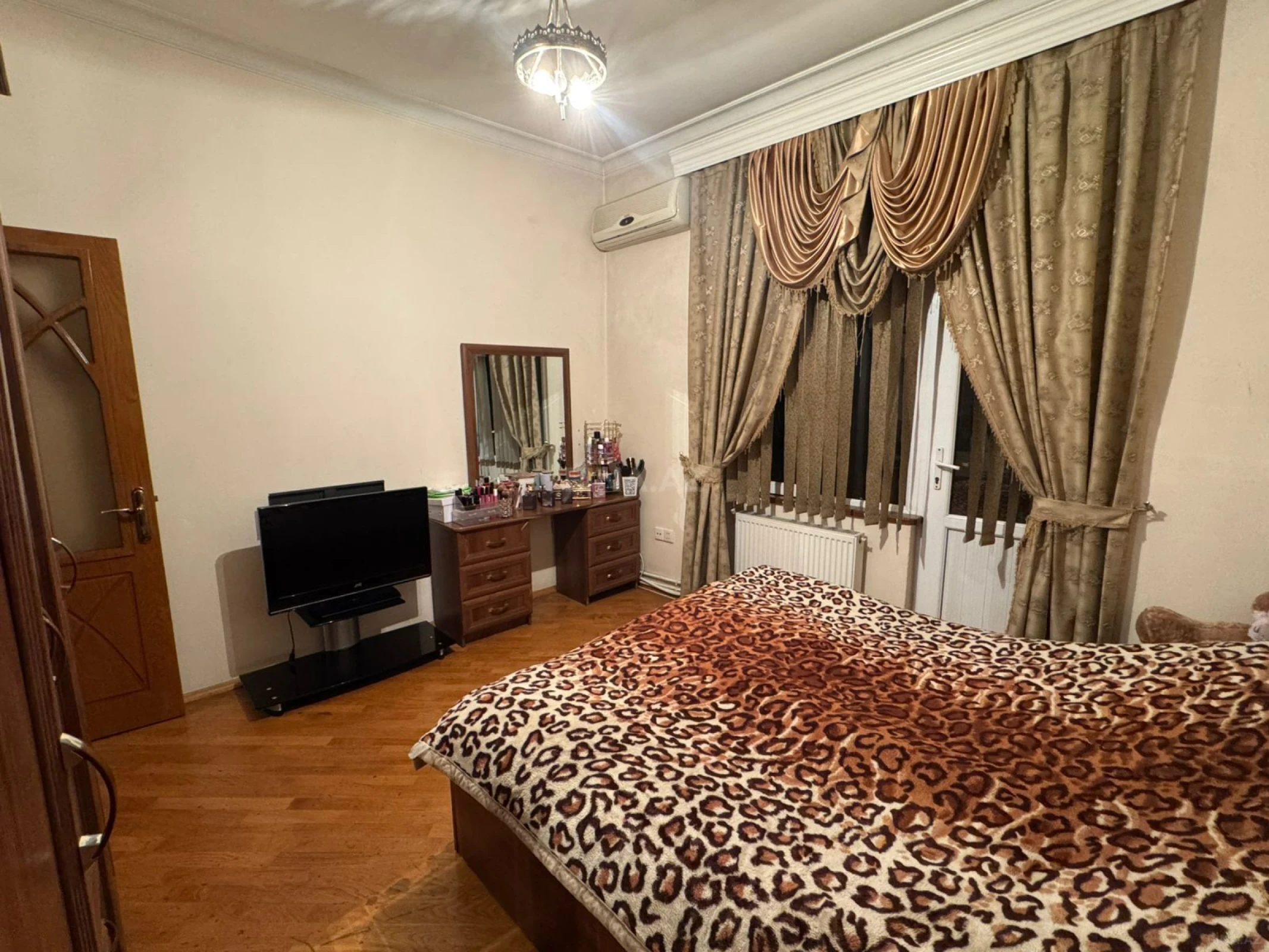 Satılır 3 otaqlı mənzil 60 m²