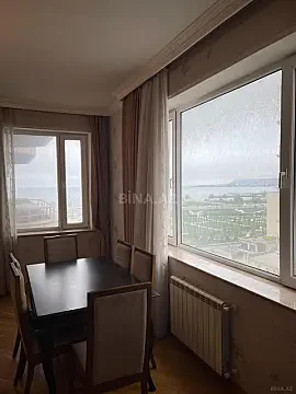 Satılır 3 otaqlı mənzil 120 m²
