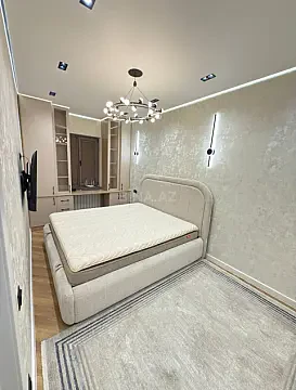 Kirayə verilir 3 otaqlı mənzil 120 m²