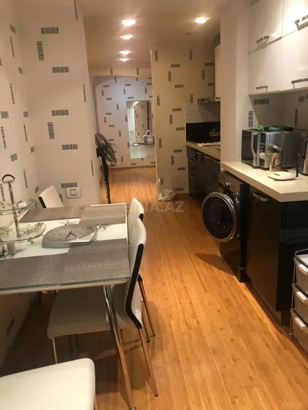 Satılır 3 otaqlı mənzil 80 m²