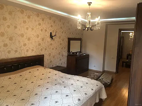 Satılır 3 otaqlı mənzil 80 m²