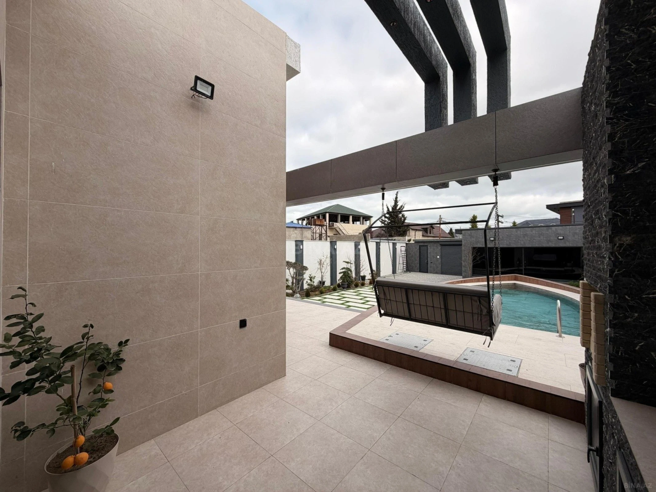 Satılır 4 otaqlı həyət evi 230 m²