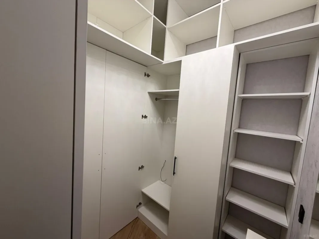 Satılır 4 otaqlı həyət evi 230 m²