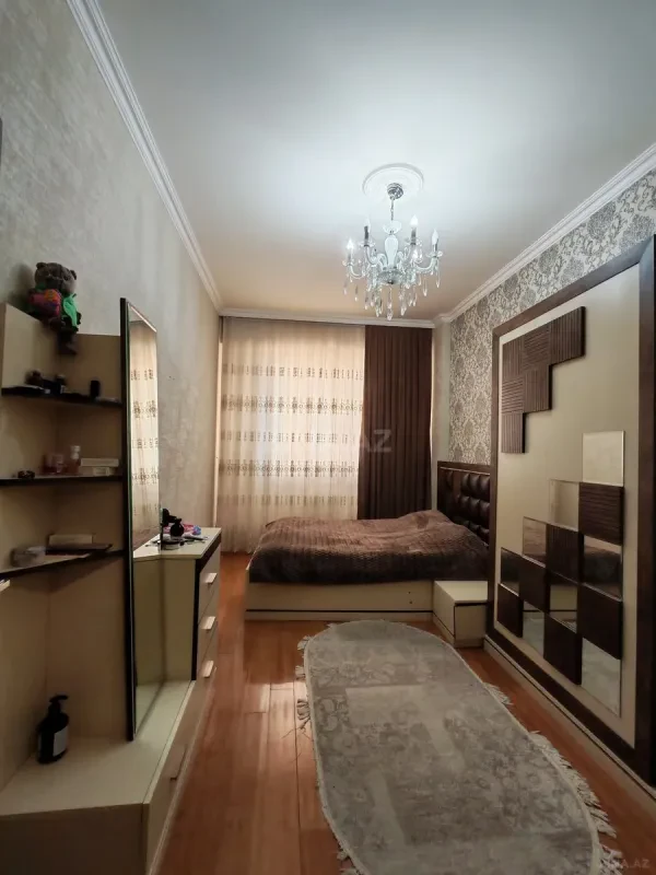 Satılır 2 otaqlı mənzil 56 m²
