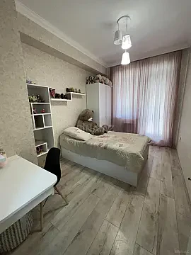 Kirayə verilir 2 otaqlı mənzil 50 m²