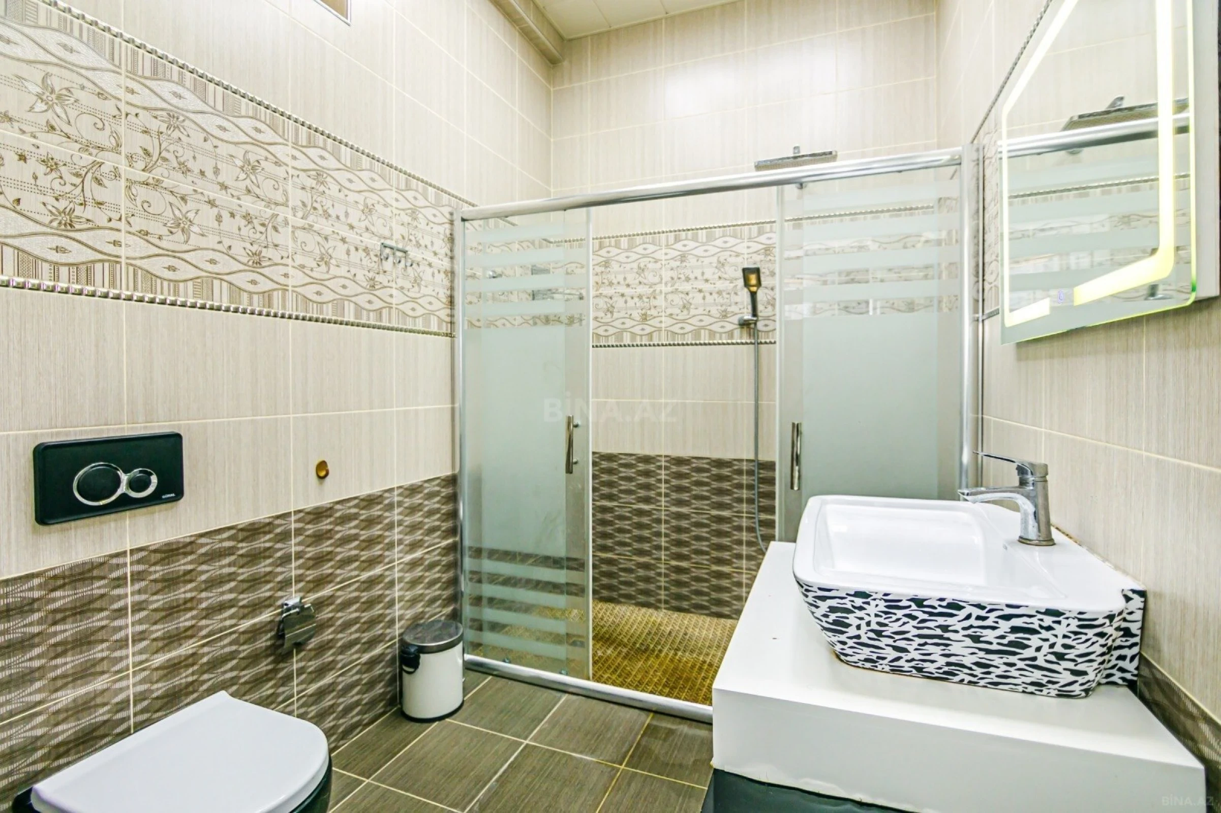 Kirayə verilir 6 otaqlı həyət evi 250 m²