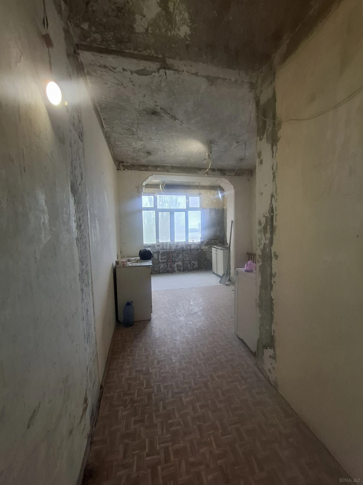 Satılır 2 otaqlı mənzil 60 m²