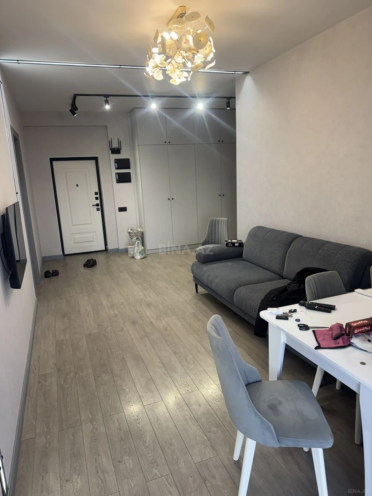 Kirayə verilir 3 otaqlı mənzil 100 m²