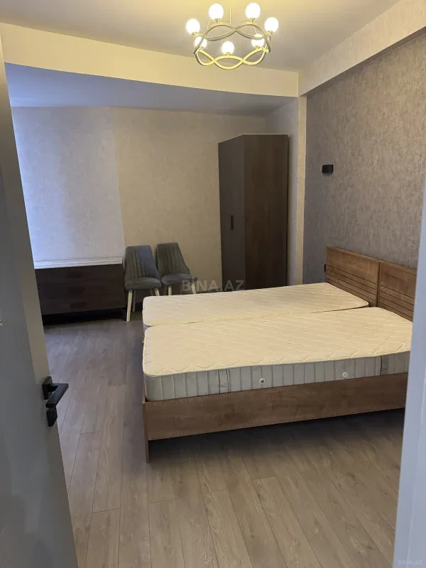 Kirayə verilir 3 otaqlı mənzil 100 m²