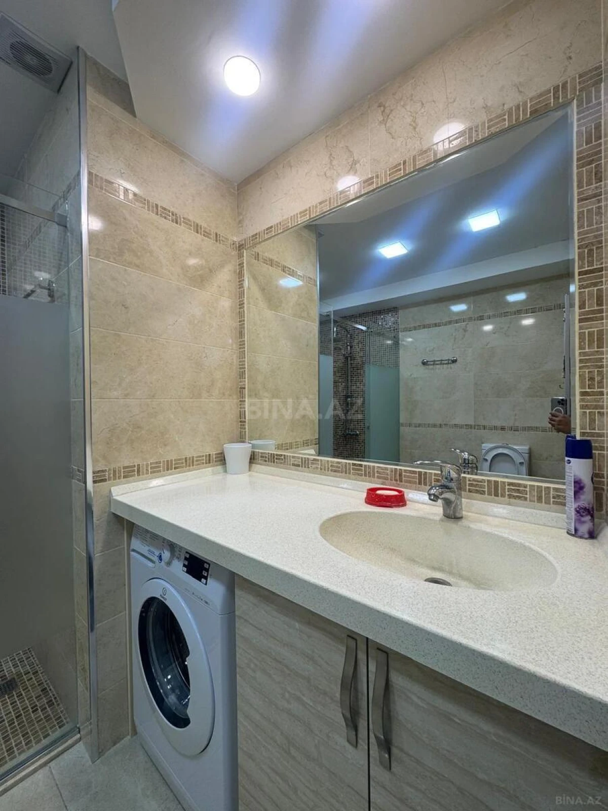 Satılır 2 otaqlı mənzil 70 m²