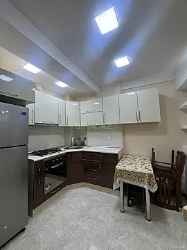 Satılır 2 otaqlı mənzil 70 m²