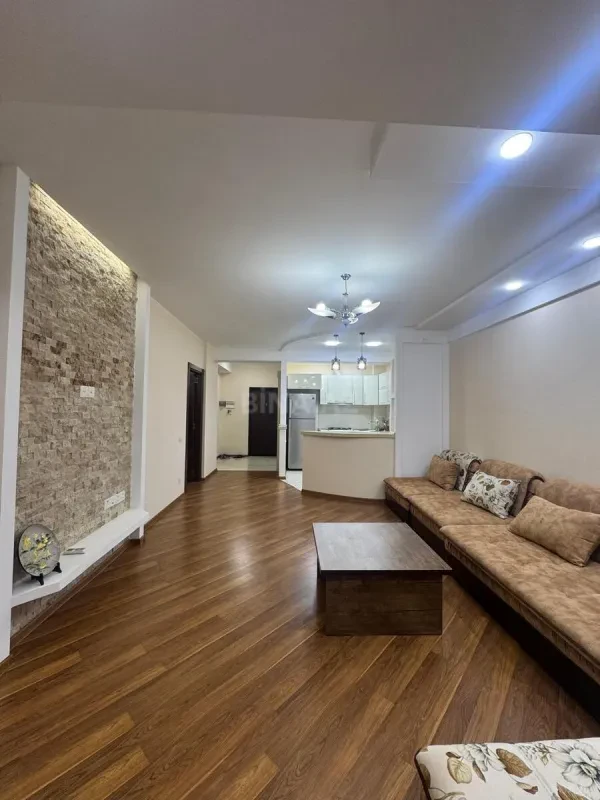 Satılır 2 otaqlı mənzil 70 m²
